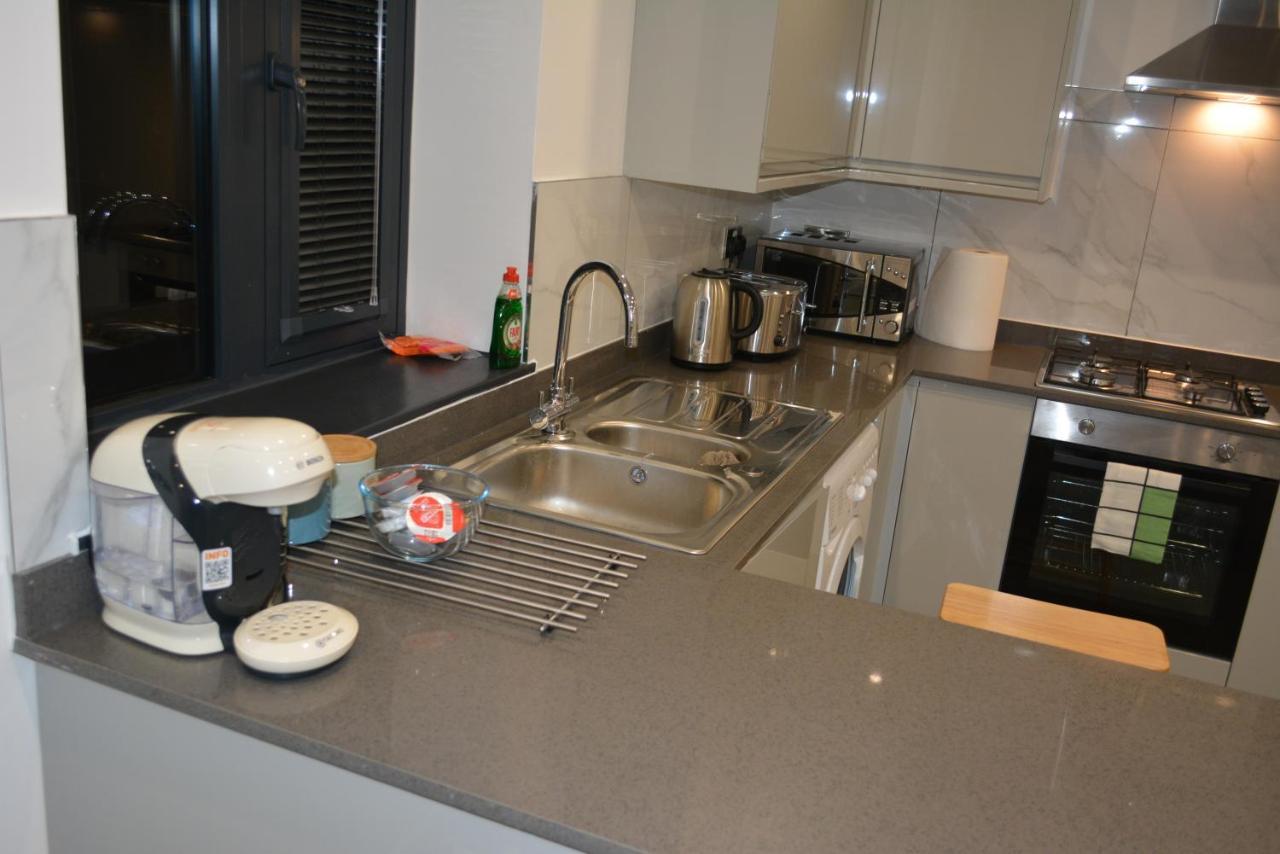 8 Jarn Court Apartment อ็อกซ์ฟอร์ด ภายนอก รูปภาพ