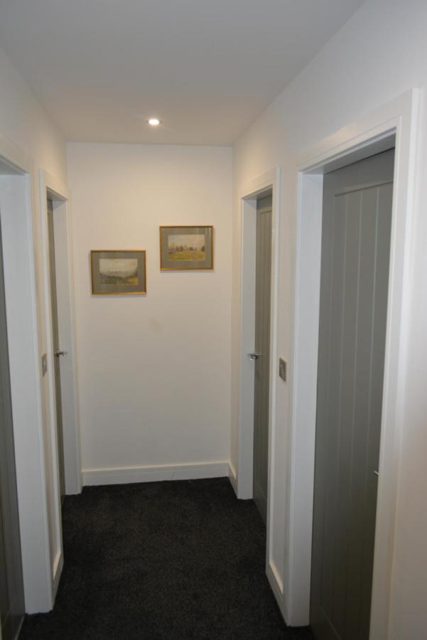 8 Jarn Court Apartment อ็อกซ์ฟอร์ด ภายนอก รูปภาพ